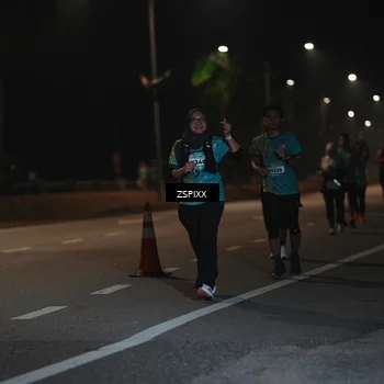 Runner Photo 5920888