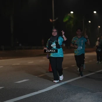Runner Photo 5920904