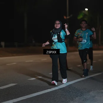 Runner Photo 5920947