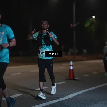 Runner Photo 5920949