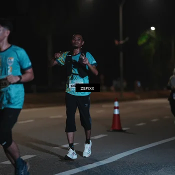 Runner Photo 5920964