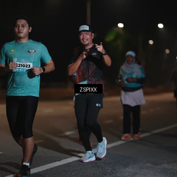 Runner Photo 5921004