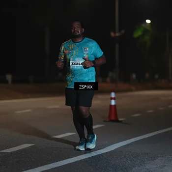 Runner Photo 5921071