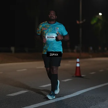 Runner Photo 5921075