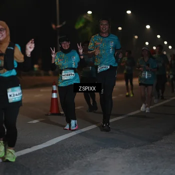 Runner Photo 5921123
