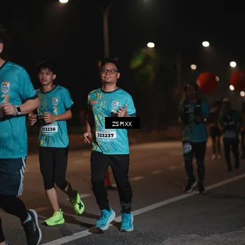 Runner Photo 5921229