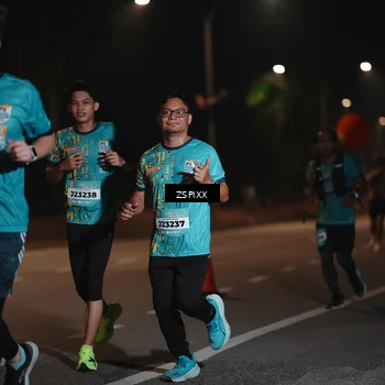 Runner Photo 5921239