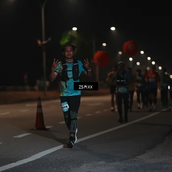 Runner Photo 5921242