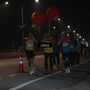 Runner Photo 5921329