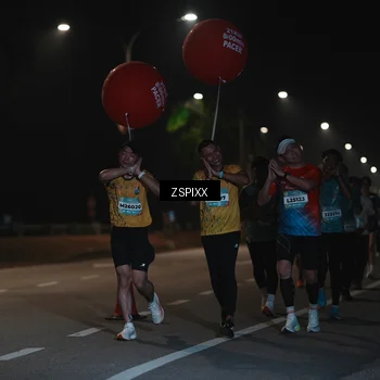 Runner Photo 5921338