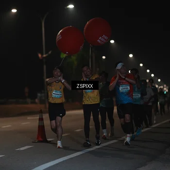Runner Photo 5921339