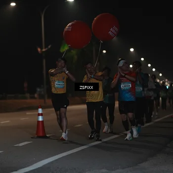 Runner Photo 5921343