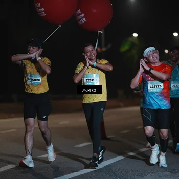 Runner Photo 5921379