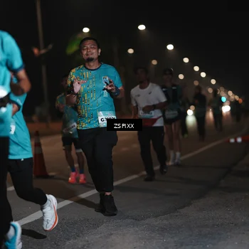 Runner Photo 5921387