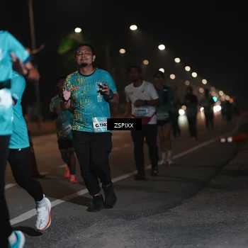 Runner Photo 5921390