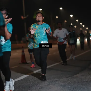 Runner Photo 5921398