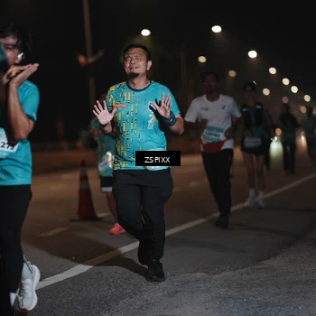 Runner Photo 5921415