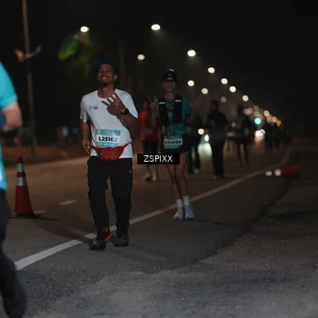 Runner Photo 5921419