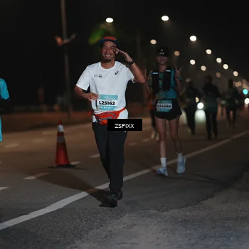 Runner Photo 5921426
