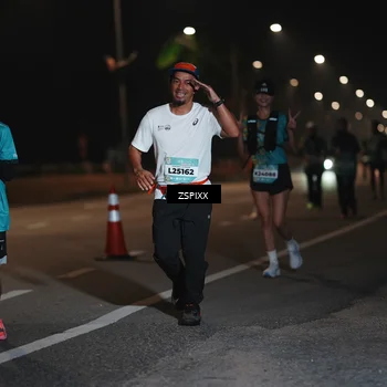 Runner Photo 5921430