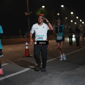 Runner Photo 5921436