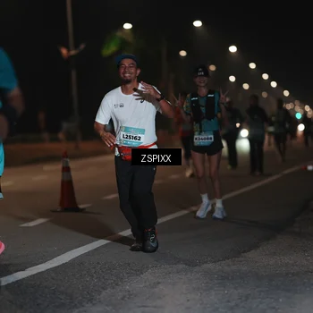 Runner Photo 5921448
