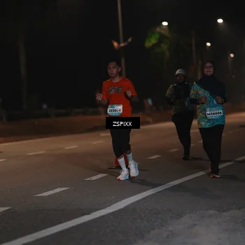 Runner Photo 5921484