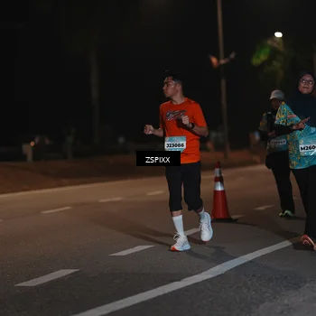 Runner Photo 5921502