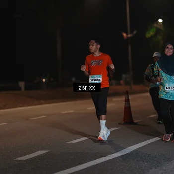 Runner Photo 5921513