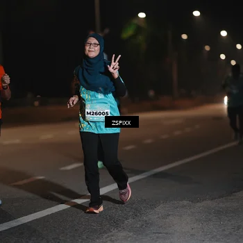 Runner Photo 5921531