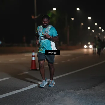 Runner Photo 5921580