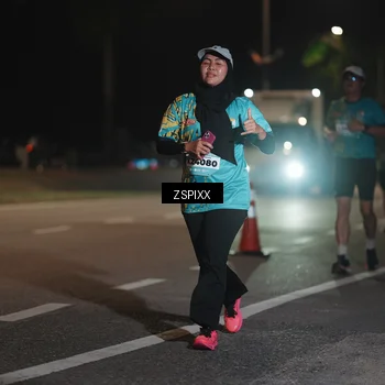 Runner Photo 5921664