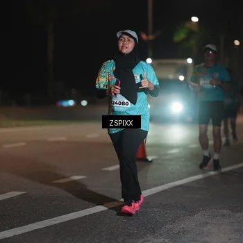 Runner Photo 5921665