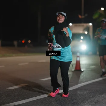 Runner Photo 5921675