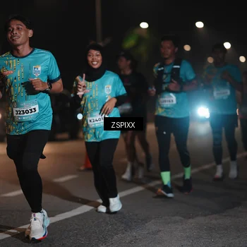 Runner Photo 5921738