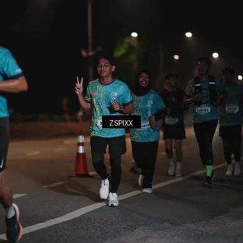 Runner Photo 5921746
