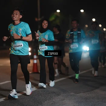Runner Photo 5921749