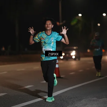 Runner Photo 5921865