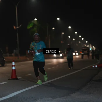 Runner Photo 5921871