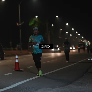 Runner Photo 5921879