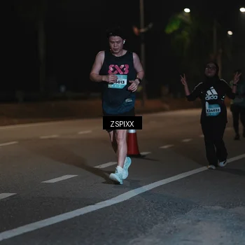 Runner Photo 5921989