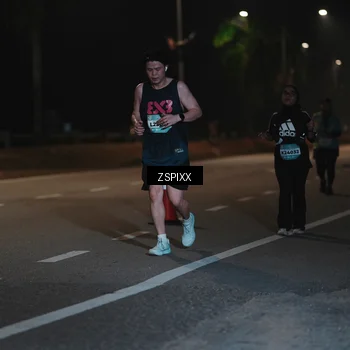 Runner Photo 5921991