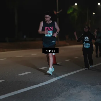 Runner Photo 5921993