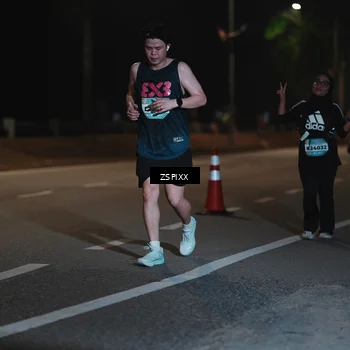 Runner Photo 5921999
