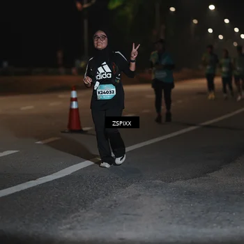 Runner Photo 5922009