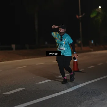 Runner Photo 5922043