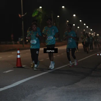 Runner Photo 5922084