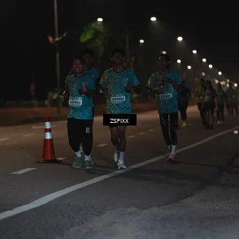 Runner Photo 5922086