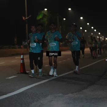 Runner Photo 5922093