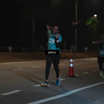 Runner Photo 5922162